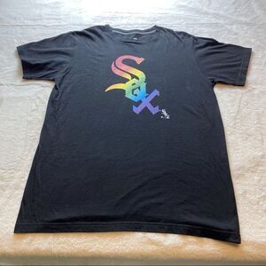 Fanatics Chicago White Sox T-shirt With Rainbow Front Graphics Size Medium